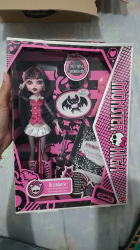 RESERVADO/VENDIDO PARA SHAYRA - Monster High Draculaura Creeproduction Completa