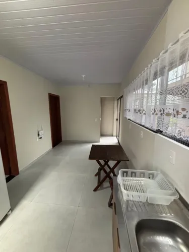 Alugo apartamento de 2 quartos - Vargem Grande