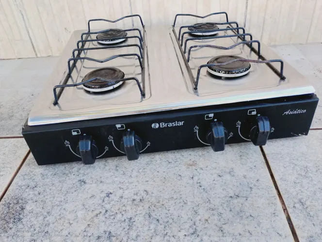 Fogão de mesa quatro bocas