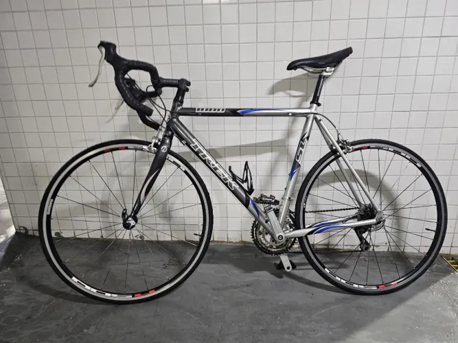 Bicicleta Speed Marca Trek