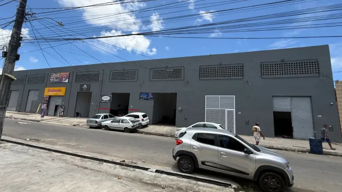 ALUGO GALPÃO 7x13 (91m2)