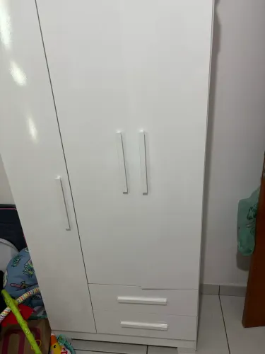 Guarda roupa bebê/criança apenas 5 meses de uso 