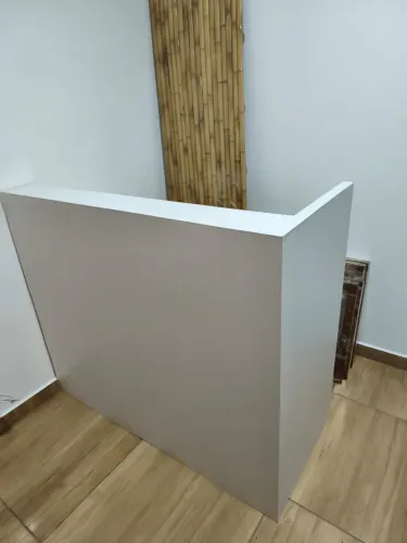 Balcão de atendimento/recepção