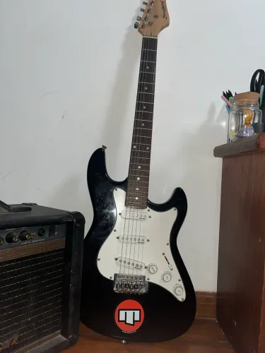Guitarra Strinberb + Amplicador Oneal - Prontos pra uso