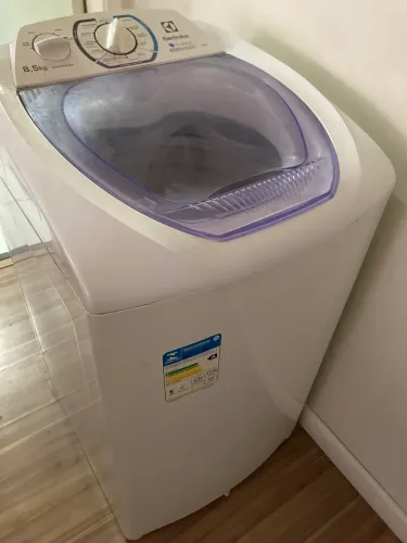 Máquina de lavar Electrolux 8,5 kg Turbo Economia lt09e