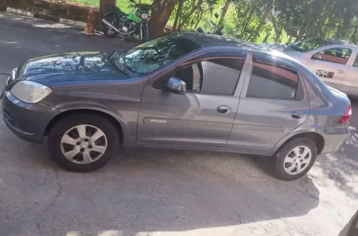 Chevrolet Prisma Sed. Maxx/ LT 1.4 8V Econof. 4P 2012