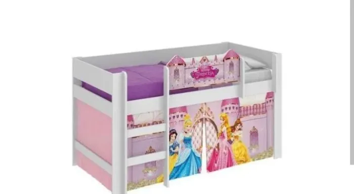 Vende-se cama infantil de princesa.