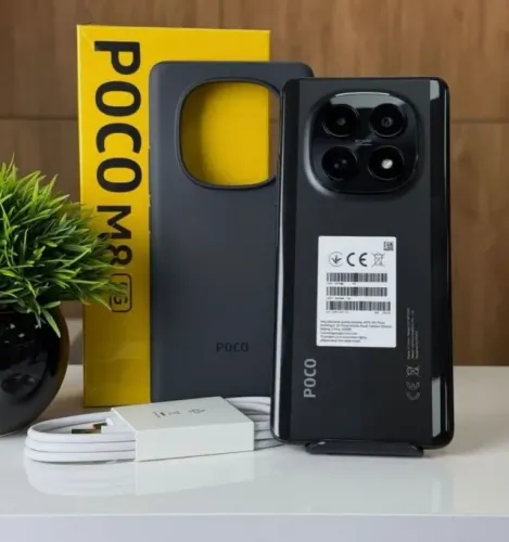 Xiaomi POCO M8 5G 256GB 8GB RAM Velocidade 5G e bateria de longa duração