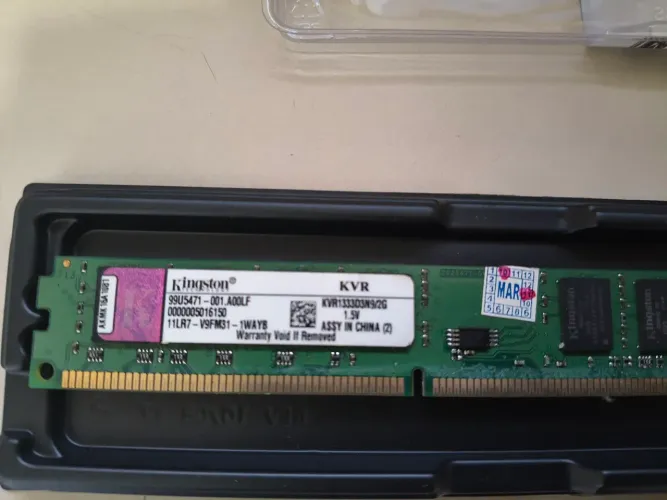 Memória ram DDR3 2GB