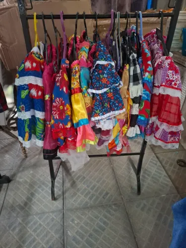 Saia  Junina  Adulto  e juvenil