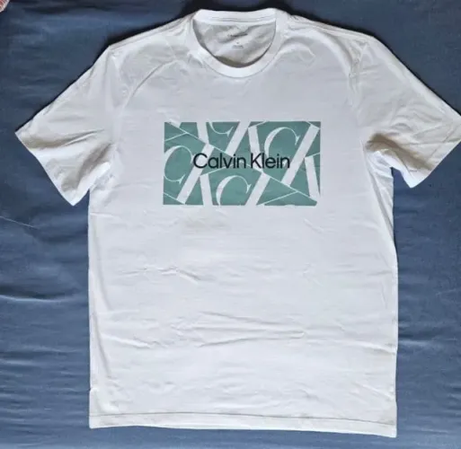 Camiseta Calvin Klein original masculina tam M