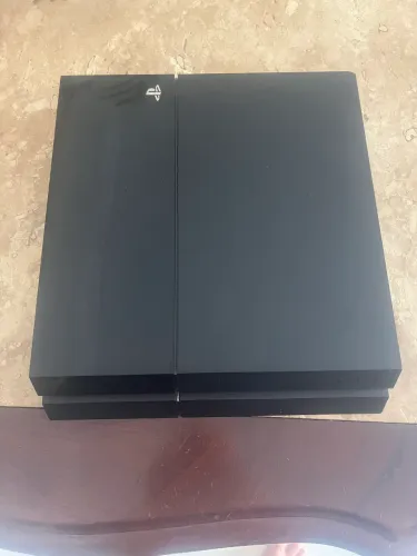 PS4 top