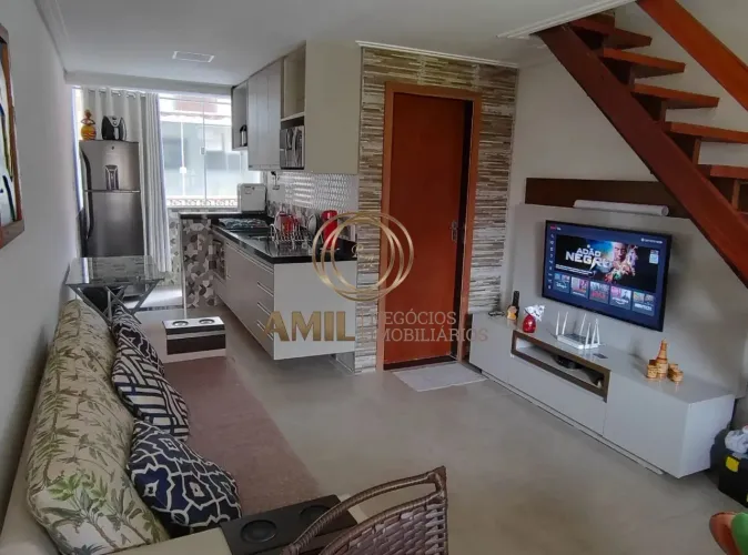 Casa de condomínio, praia Maranduba 02 quartos / 60 m² de construção, Ubatuba