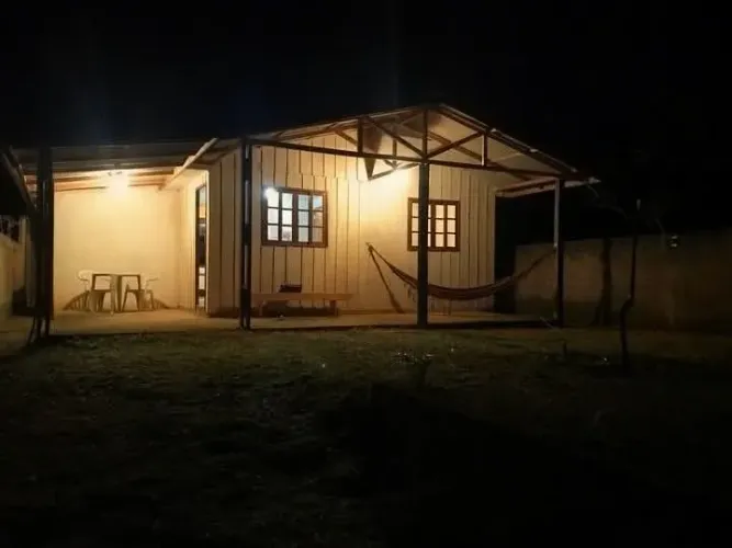 Casa com rio nos fundos - Rio Preto - MG