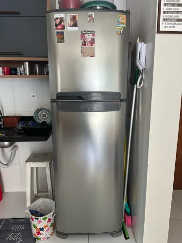 Geladeira a venda