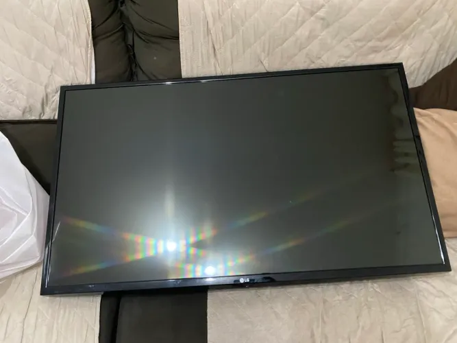 TV LG de 43 polegadas LX300C