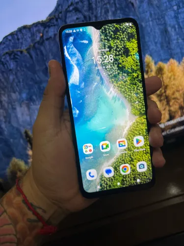 Motorola moto e13