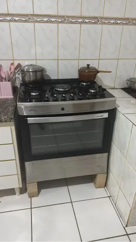 Fogão 5 bocas Mueller Decorato Vetro Inox Com Mesa de Vidro Bivolt