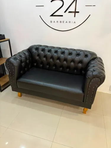 Sofá de Couro para Barbearia