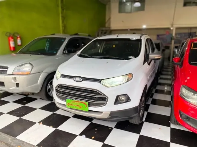 Ford Ecosport Freestyle 1.6 16V Flex 5P 2015