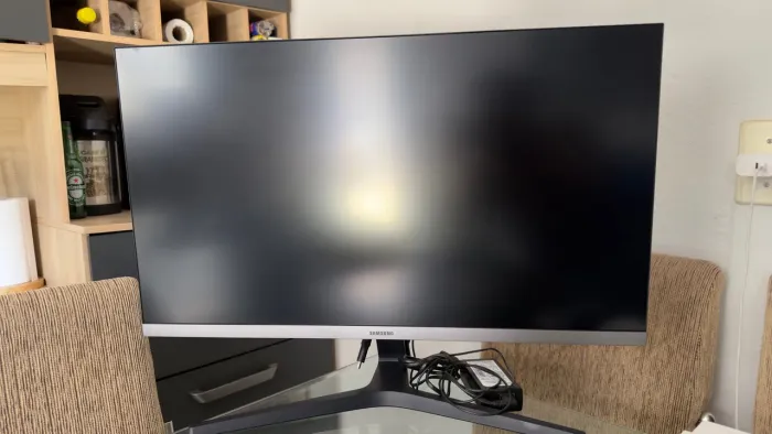 MONITOR 28? 4k 60hz SAMSUNG
