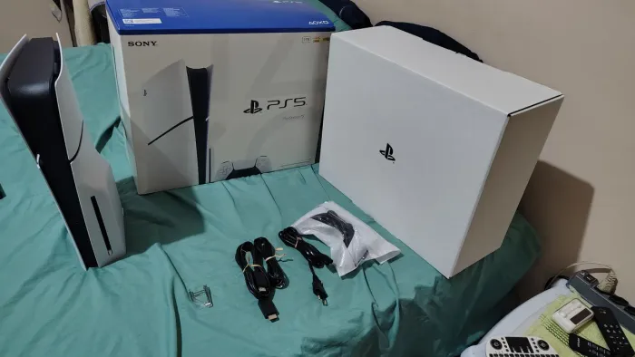 Playstation 5 slim com leitor de disco