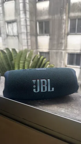 Caixa de som Bluetooth JBL Charge 5