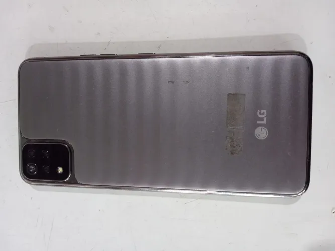 Vende-se Celular LG K52