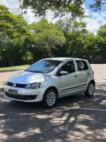 Volkswagen Fox 1.6 MI Total Flex 8V 5P 2014