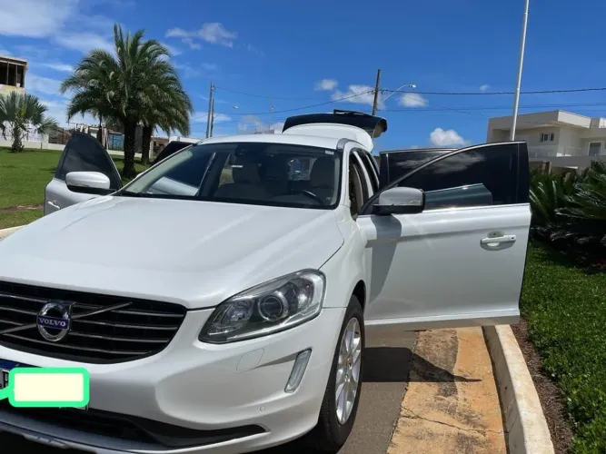 Volvo XC 60 2.0 T5 5P 2015
