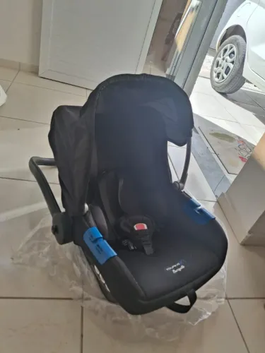 Bebê conforto Burigotto.