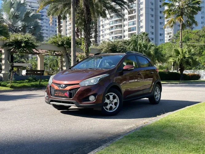Hyundai HB20X Premium 1.6 Flex 16V Aut. 2014