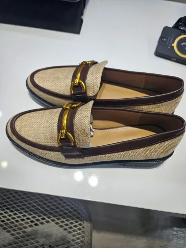 Sapato mocassim tamanho Br 37 EUA 39