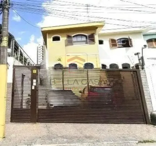 Sobrado à venda na Mooca-203m2- 3 dormitórios- 1 suíte- 4 vagas de garagem