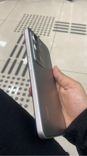 REDMI 15 