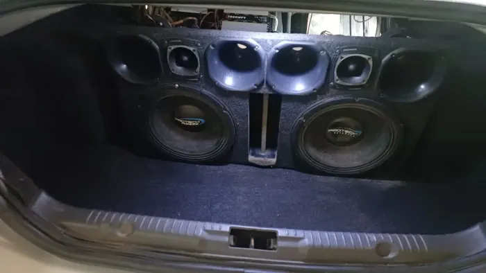 Vende-se som automotivo 