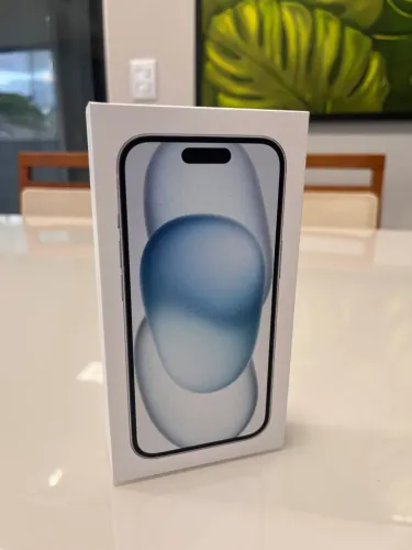 Apple iPhone 15 (128 GB) - Azul (Novo, Lacrado)