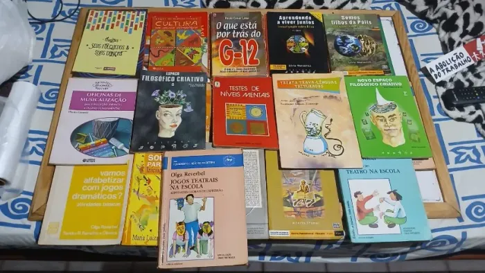 26 livros  tema educação artistica  para professores