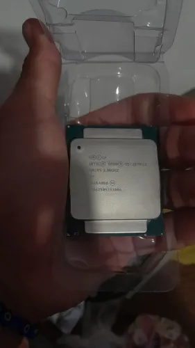 Processador Intel Xeon E5-2670 V3 