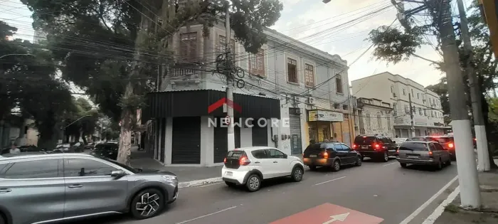 Loja em Rua Visconde de Sepetiba - Centro - Niterói/RJ