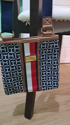 Bolsa Tiracolo Tommy Hilfiger