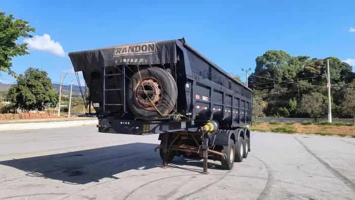 Carreta caçamba Rossetti Levitec 16/16