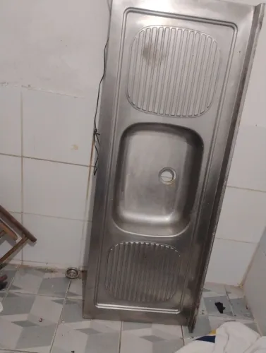 Pia de cozinha 1,50 por 50 nova