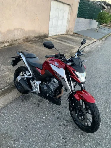 Cb 300r zera