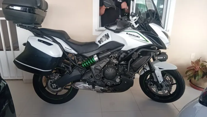 Kavazaki Vercys 650 tourer