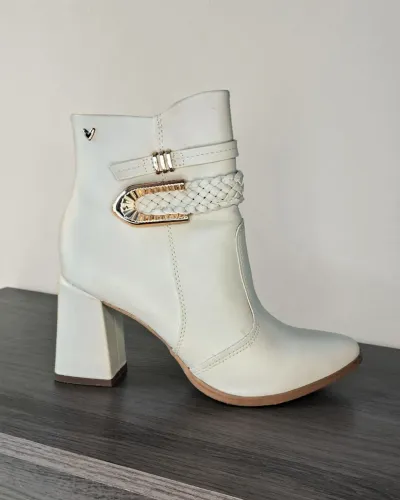 Bota mississipi branca 37