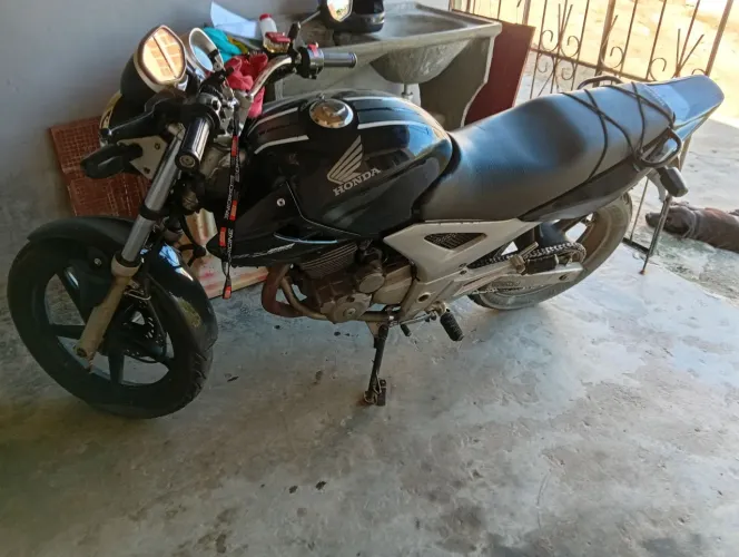 Vende-se essa Twister