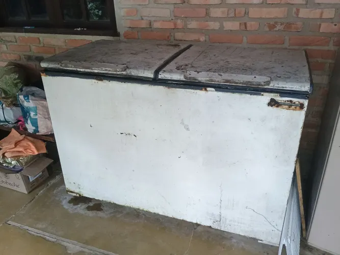 FREEZER HORIZONTAL METALFRIO - FUNCIONANDO PERFEITAMENTE 