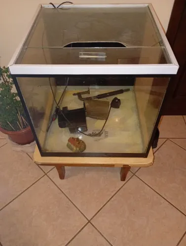 Aquário 90 litros 