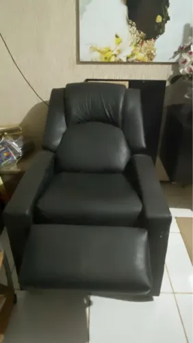 Poltrona Reclinável